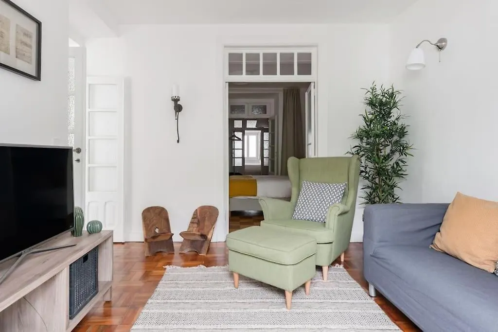 Garden Oasis Apartment With Patio 리스본 포르투갈
