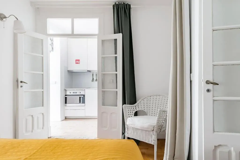 Garden Oasis Apartment With Patio 리스본 포르투갈